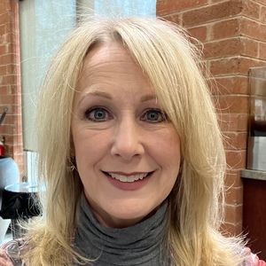 Meet your Posher, Nancy